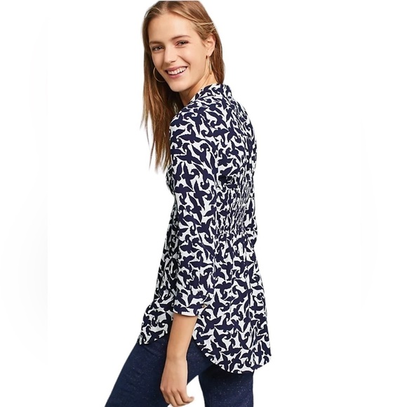 MAUVE Alexa smocked button down, Anthropologie, blue & white size Small - Picture 4 of 7